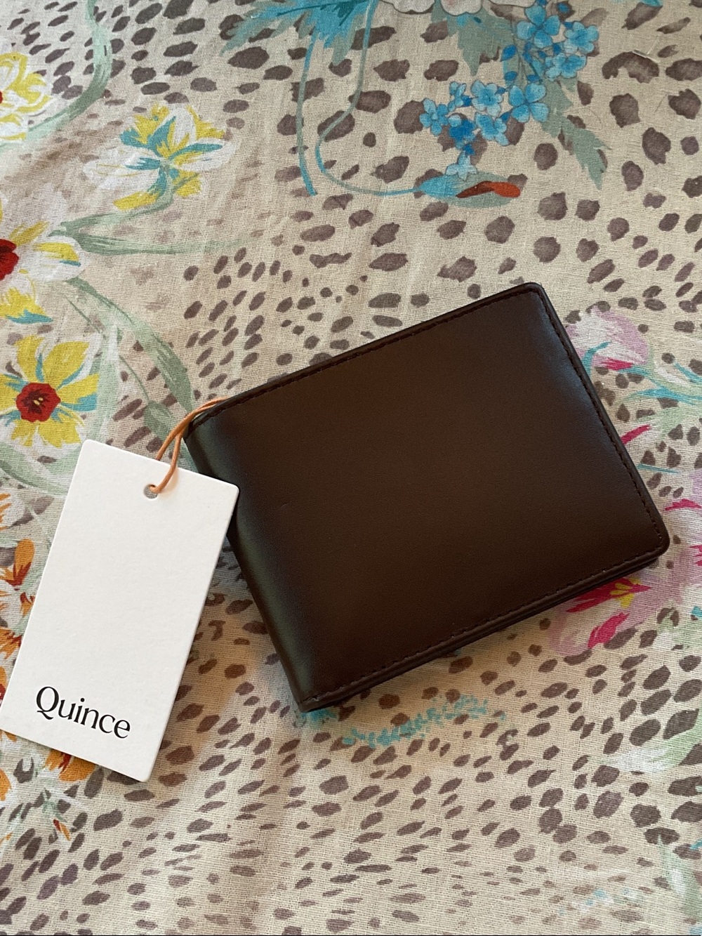 Quince Men's Brown Leather Bi-Fold Wallet